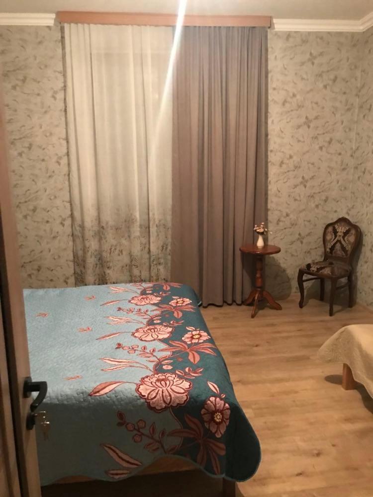 Strawberry Hotel Borjomi Ngoại thất bức ảnh